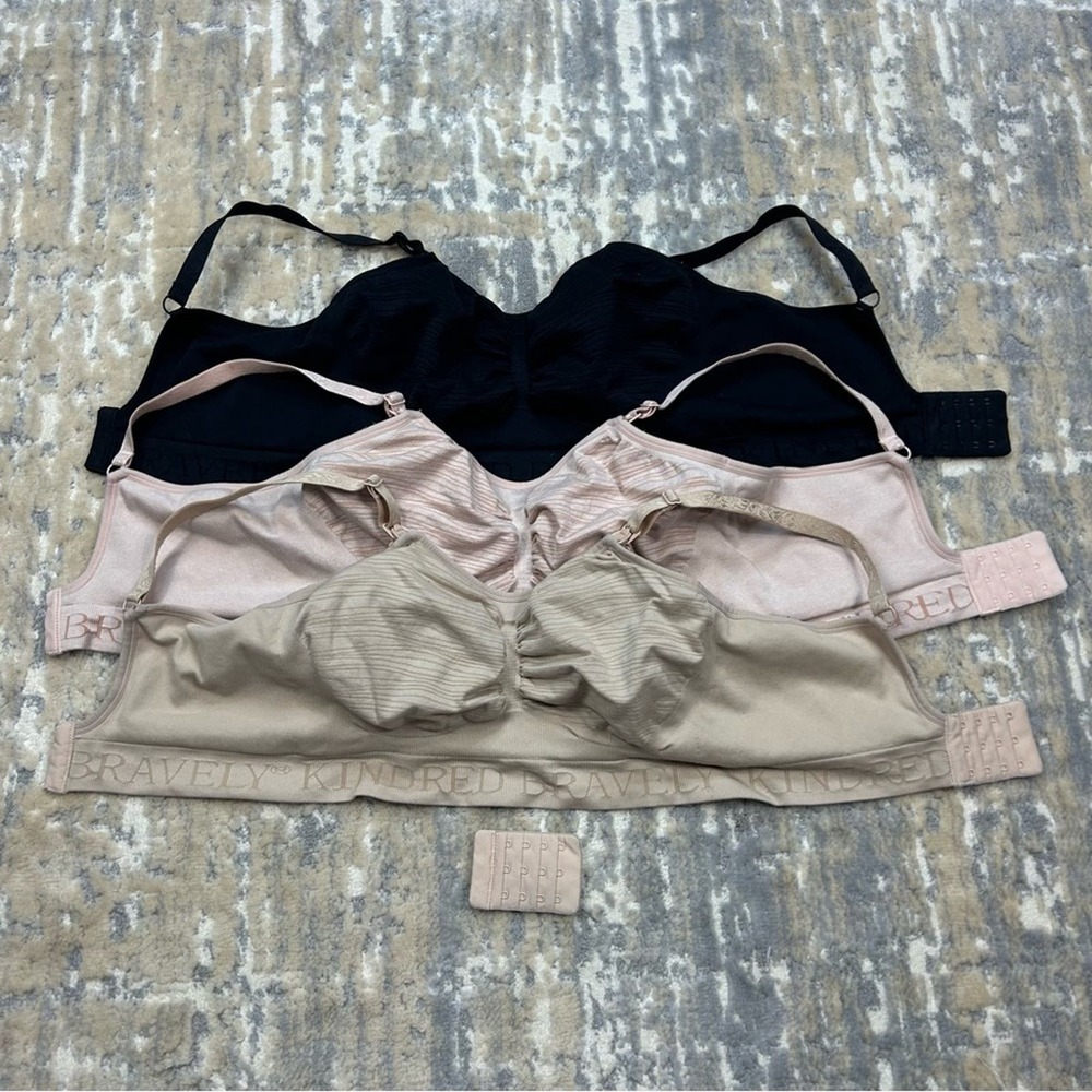 KINDERED BRAVELY Sublime® Hands-Free Pumping & Nursing Bras (lot of 2) XL